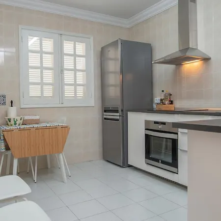 Дом отдыха Casa Cerca De La Playa Terraza Privada Con Barbacoa By Lightbooking *